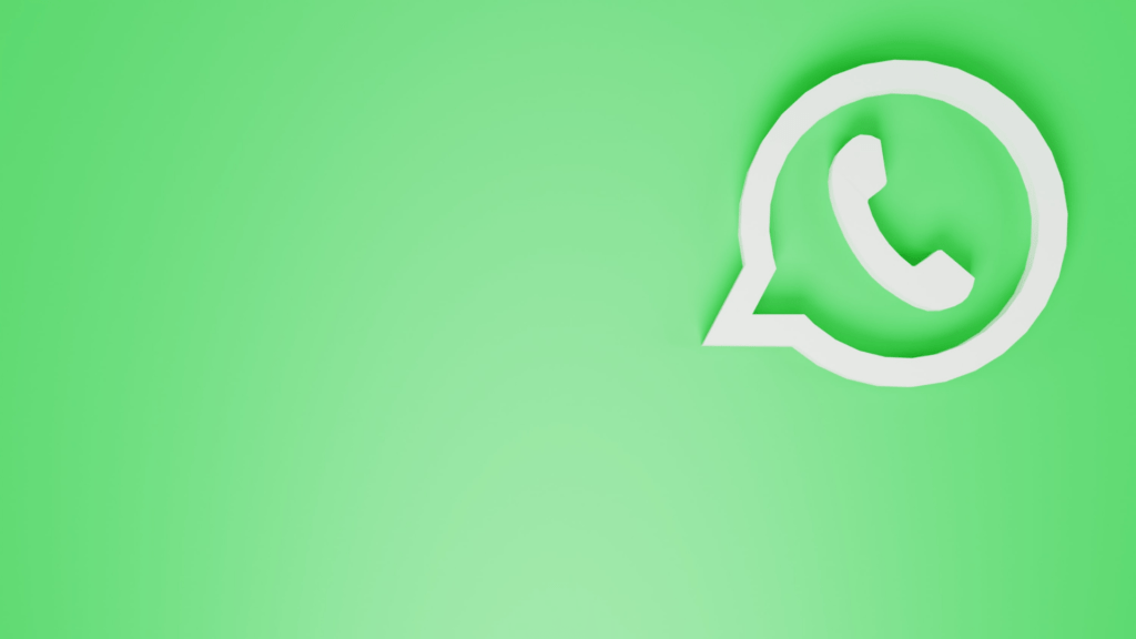 logo do aplicativo de mensagens Whatsapp em fundo verde